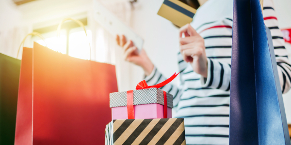 5 Ways To Save Yourself From Overspending this Christmas