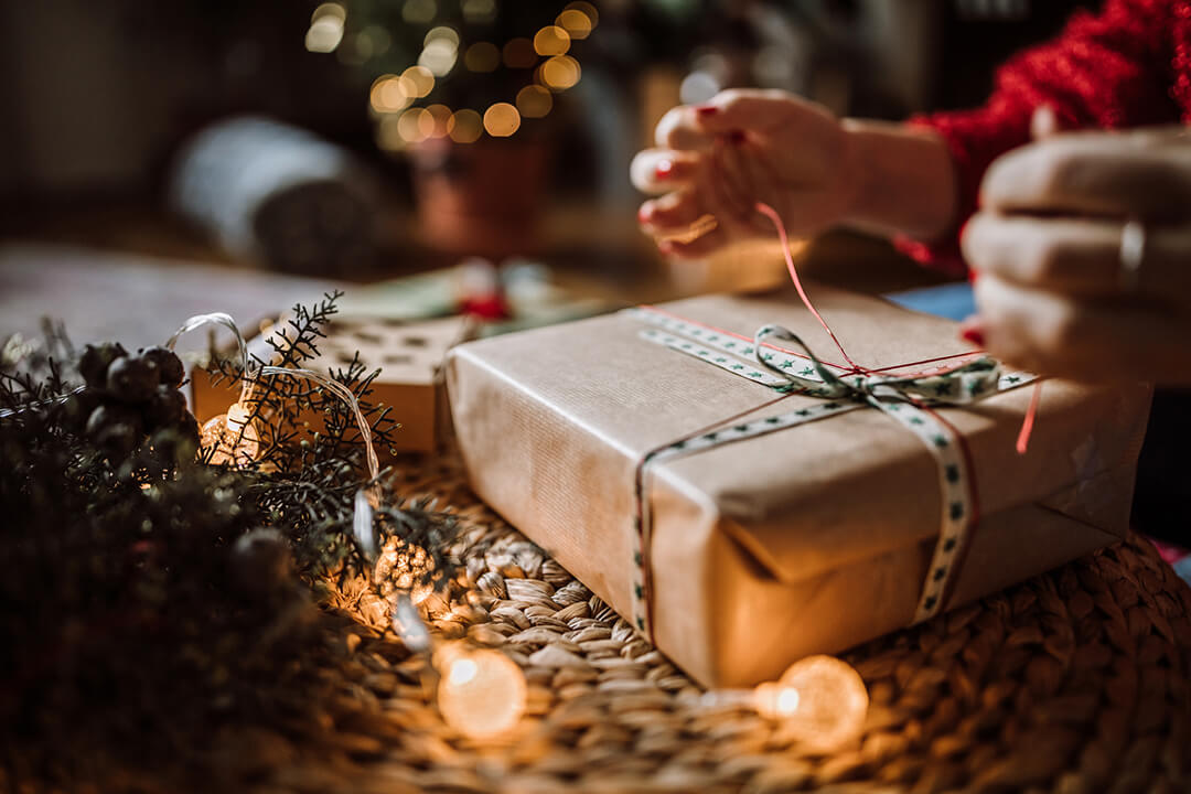 Give Gifts without Price Tags