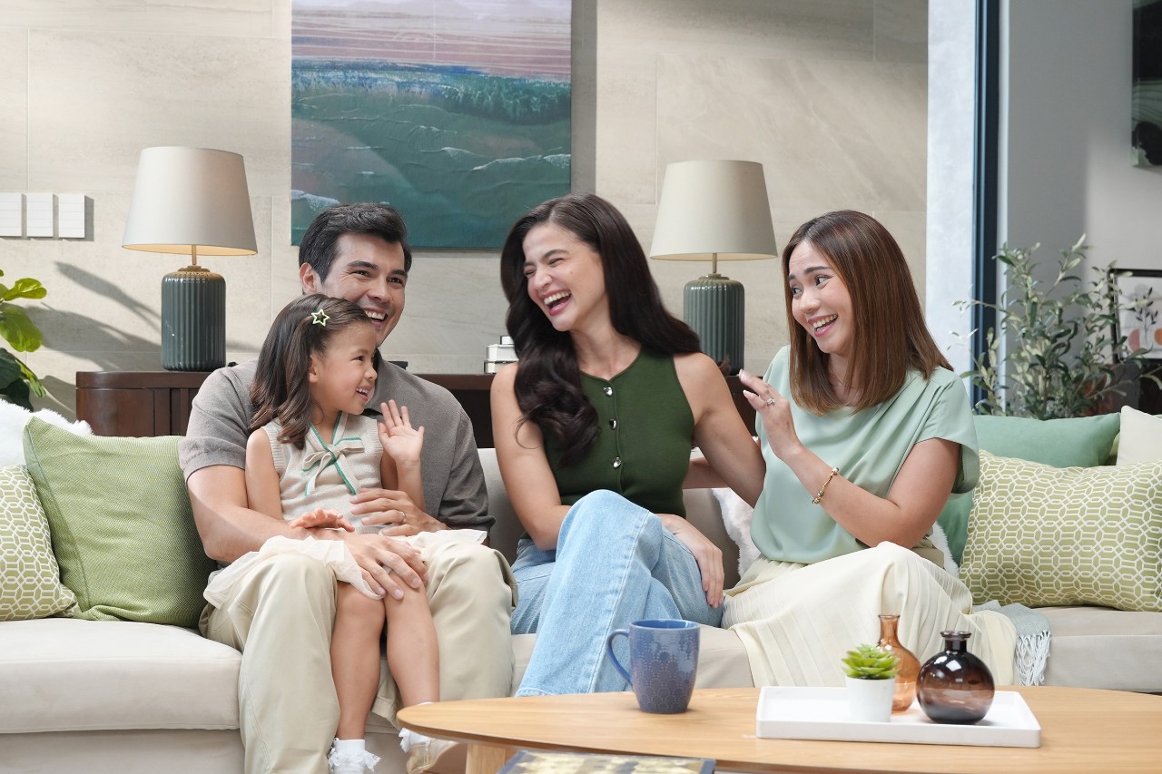 Manulife Philippines Wins at Insurance Asia Awards 2025 for Mobile App of the Year and Marketing Initiative of the Year